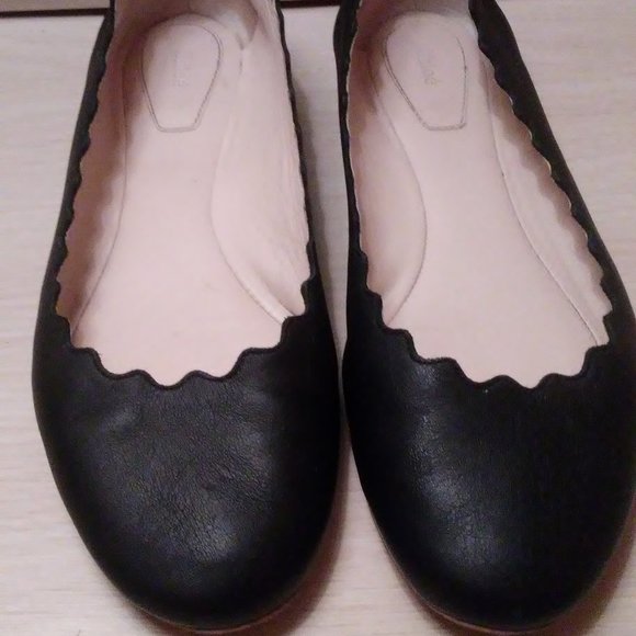 Chloe Shoes - Chloe Lauren Scalloped Black Ballet Flat size 38